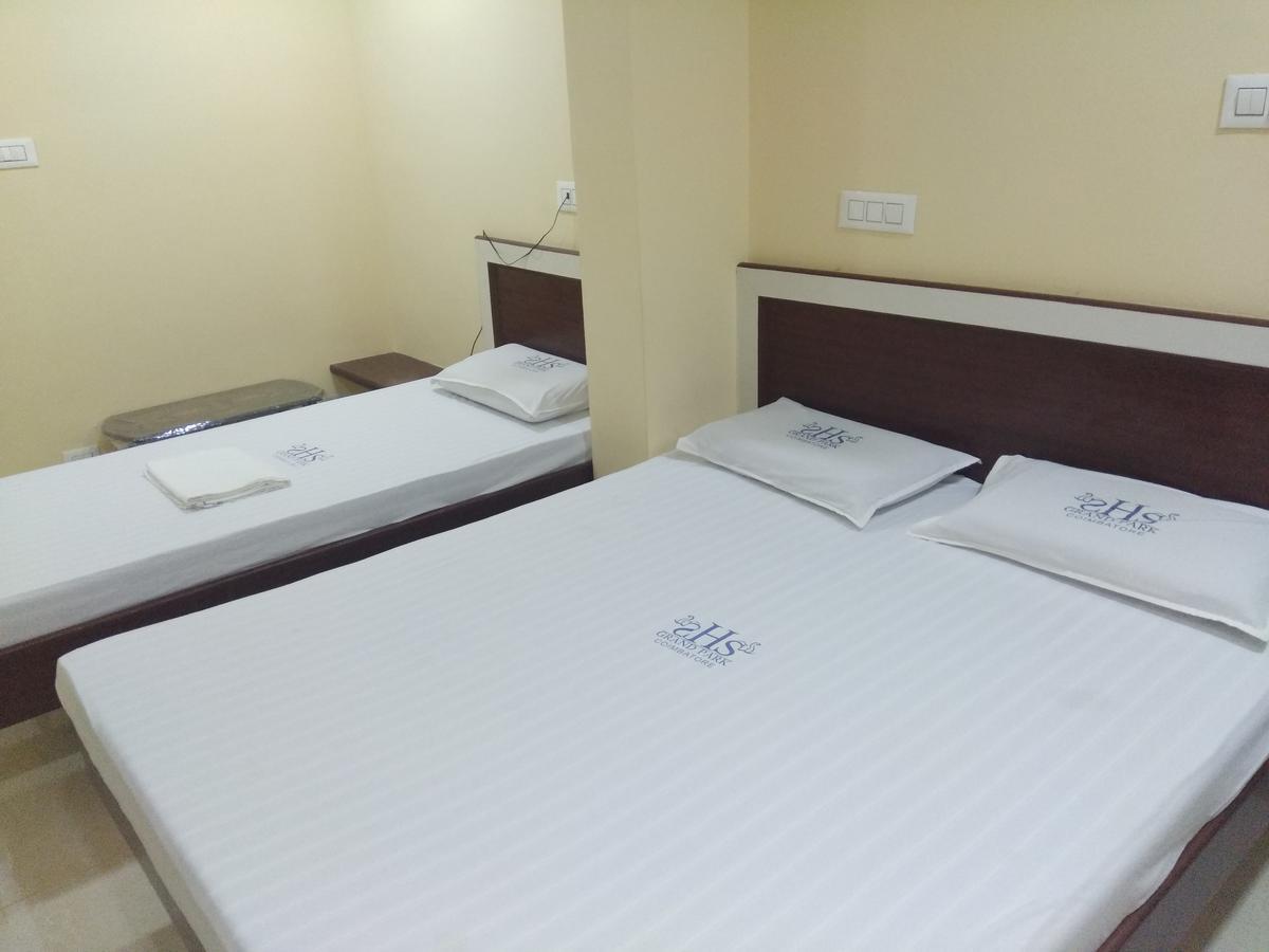 Hotel SHS Grand Park Coimbatore Exterior foto